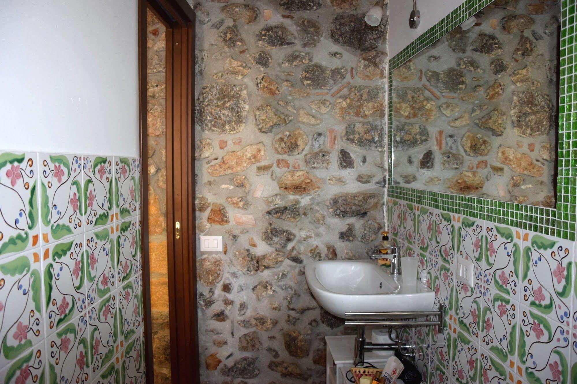 La Casa Del Geko Bed & Breakfast Cefalu Ngoại thất bức ảnh