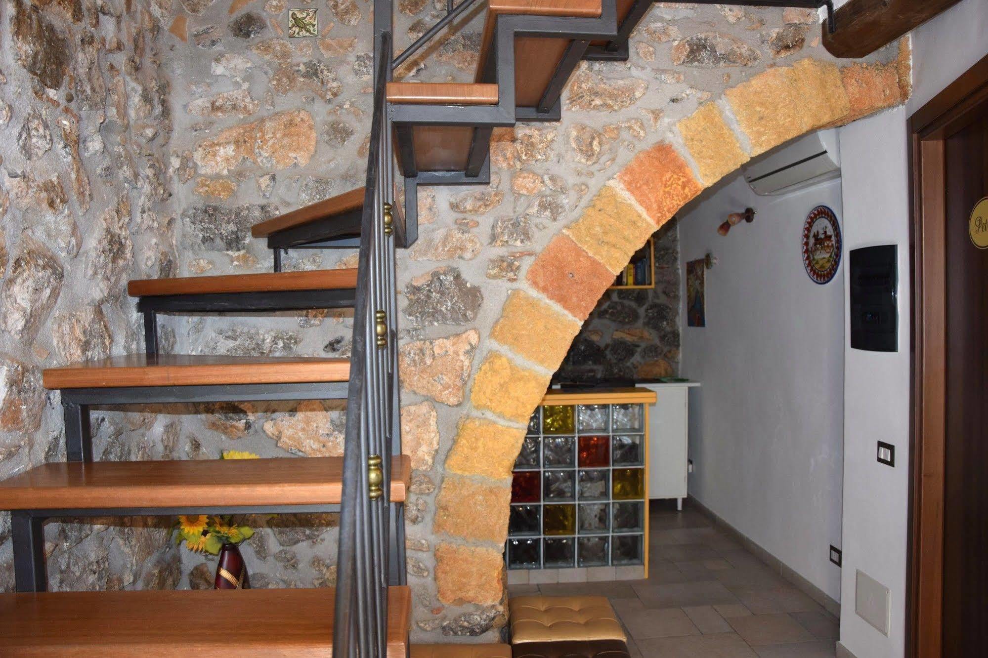 La Casa Del Geko Bed & Breakfast Cefalu Ngoại thất bức ảnh